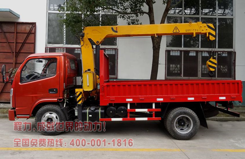 东风2吨小型随车吊图片二